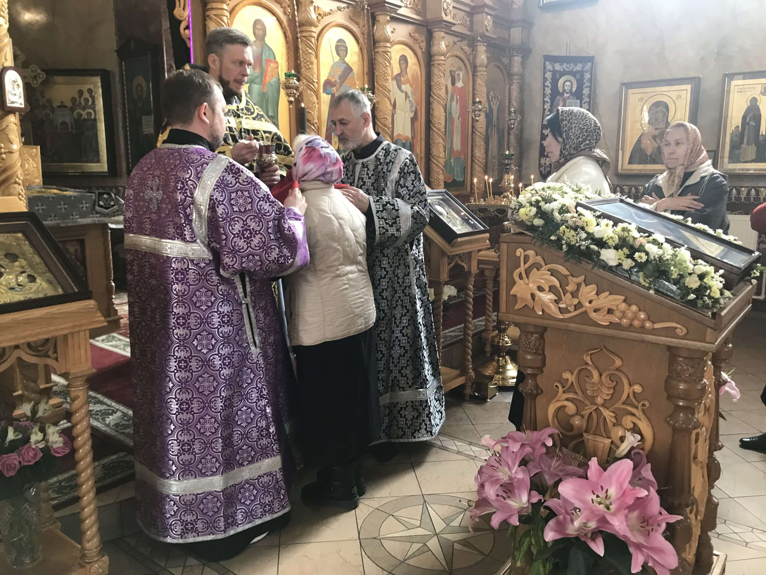 image-12-04-23-08-36-2