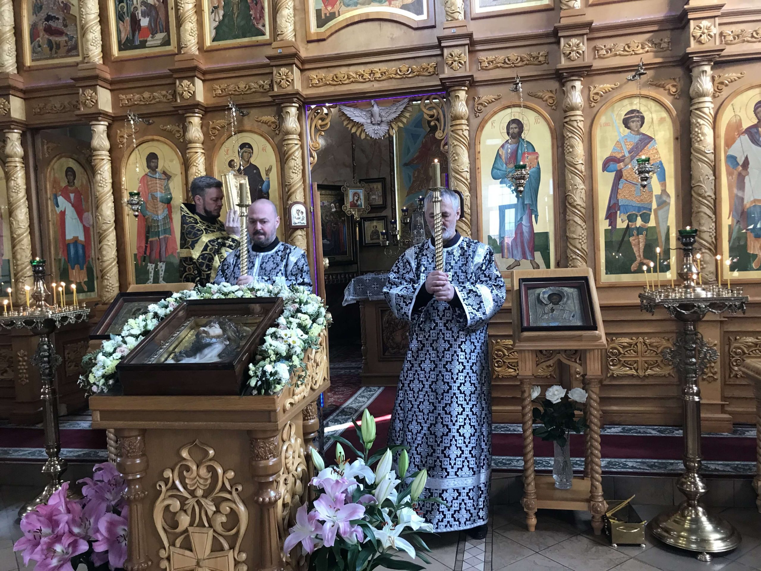 image-12-04-23-08-36-4