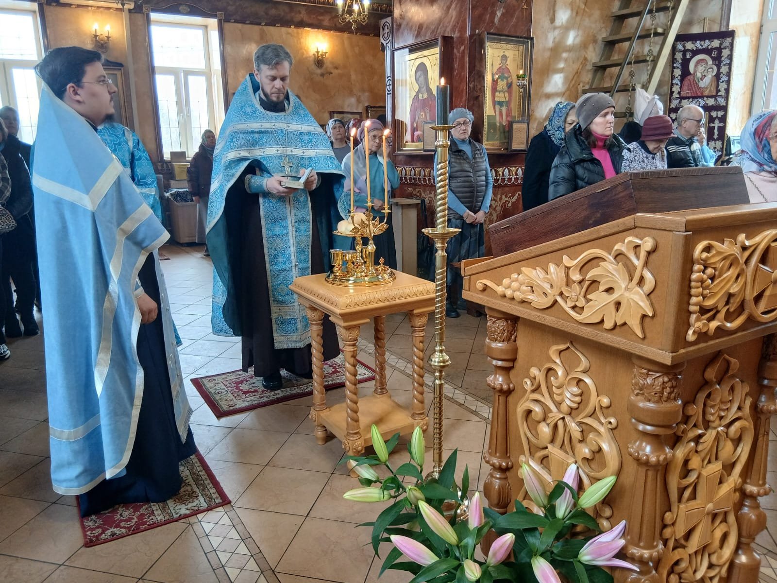 image-12-04-25-10-19-9